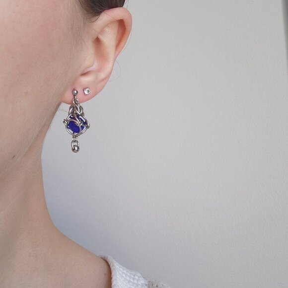Whimsical Victorian Fairy silver earrings with bright royal blue caged pearls - Picture 8 of 8